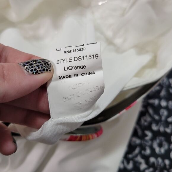 Bralette Ruffle Top and Belted Floral Shorts Set - Picture 11 of 11